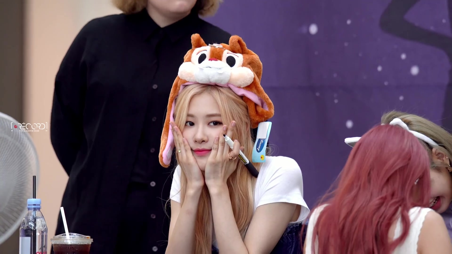 blackpink签售会朴彩英高清直拍 五花肉的日常