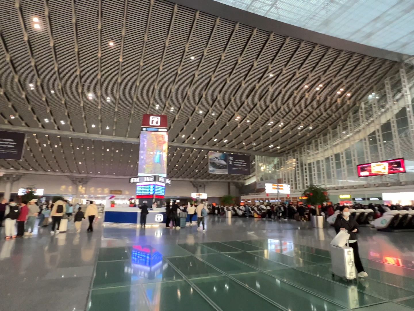 带bb坐高铁厦门北站