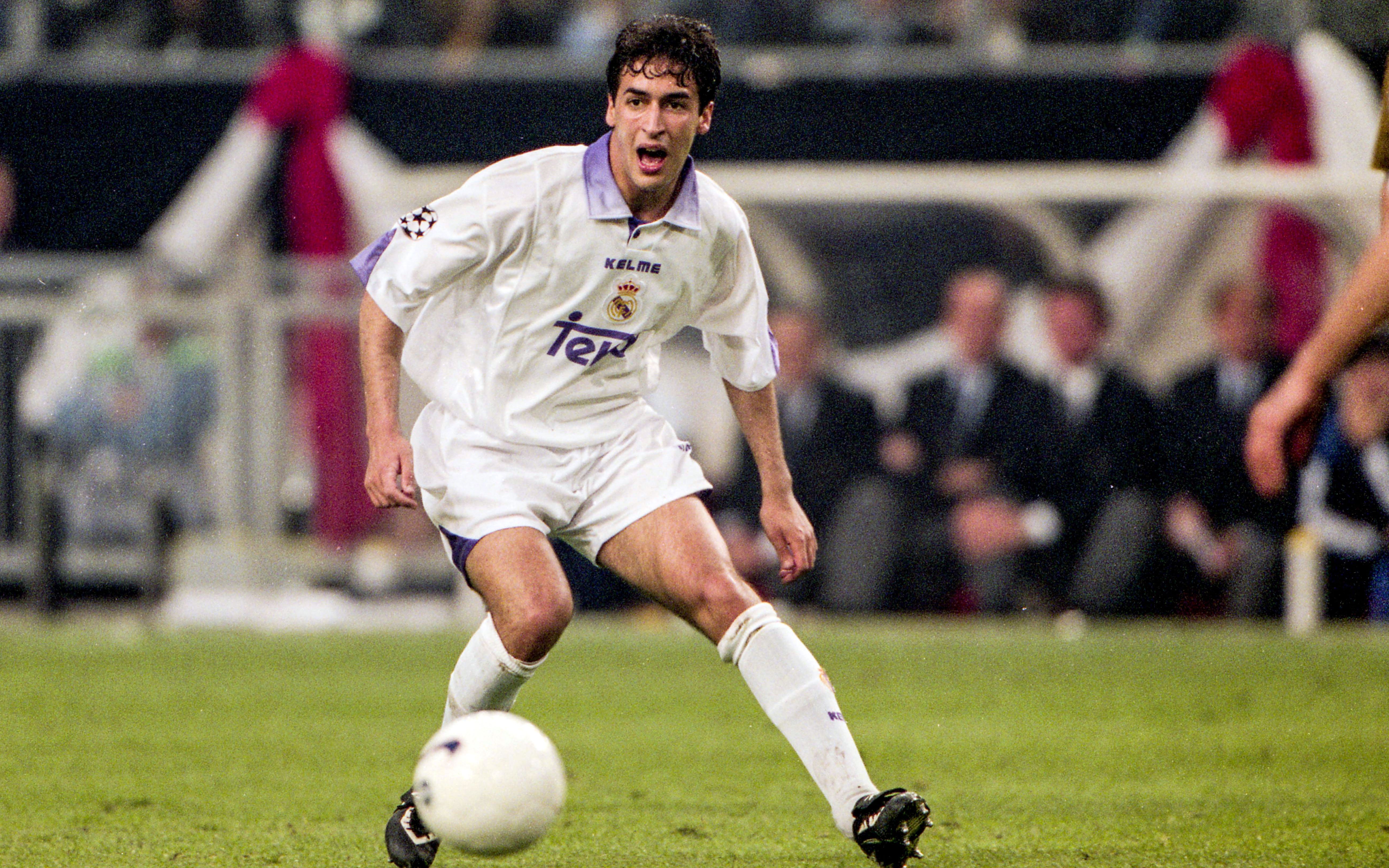 【 劳尔-伯纳乌永远的指环王】25年前的今天初出茅庐的少年登场!