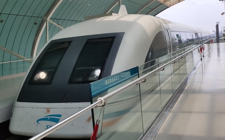 上海磁悬浮 浦东机场——龙阳路 左方展望_哔哩哔哩_bilibili