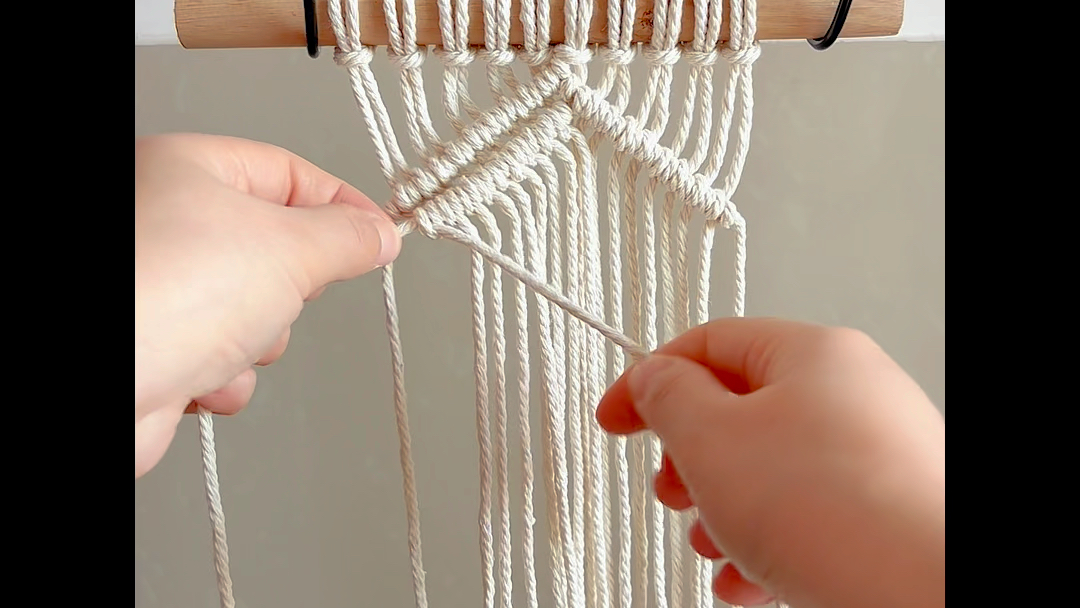 macrame基础编织之斜卷结&平结组合方法02
