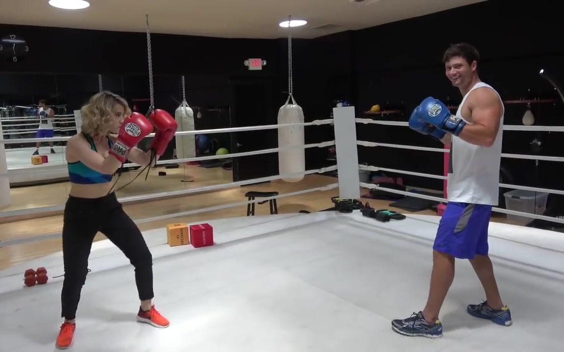 connormurphy与妹子擂台生死摔跤pk