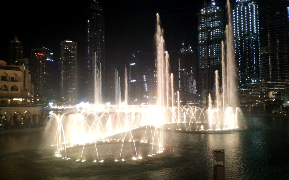 迪拜音乐喷泉thedubaifountain