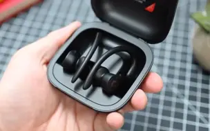 Download Video: 【Powerbeats Pro】功能特点