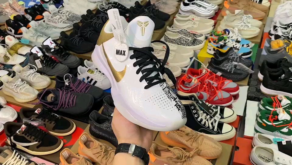 科比5代protrobigstage鸳鸯大舞台