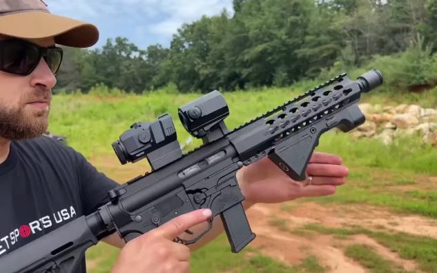 棱镜光学游戏转换器-红点前方2倍镜 便宜的近防组合