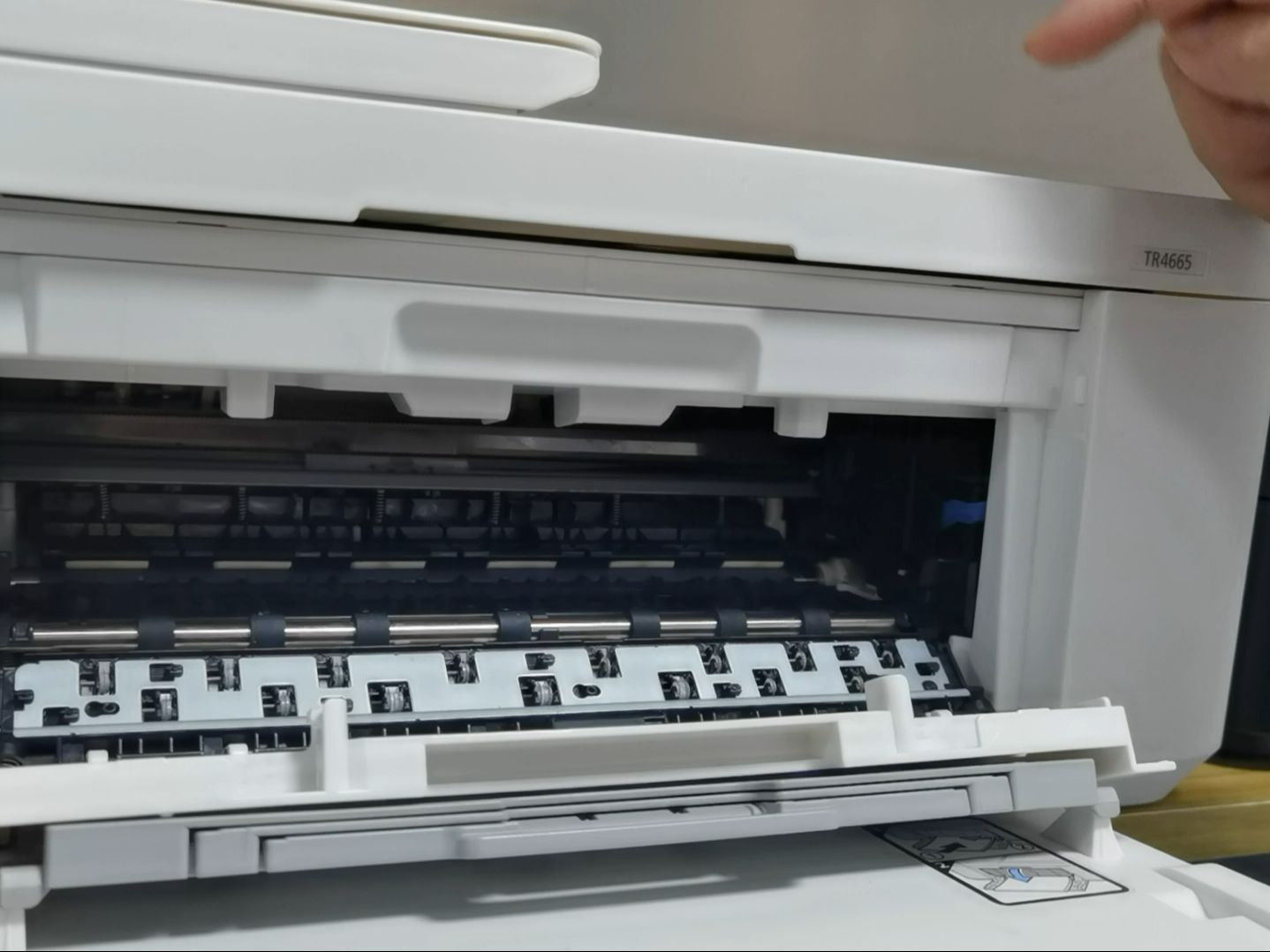 佳能tr4640 卡纸后报错5100