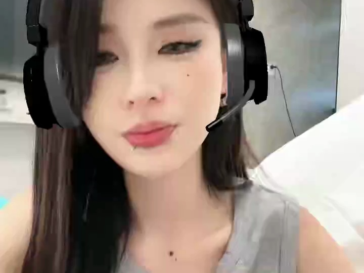 夏雯萱2024年3月27日