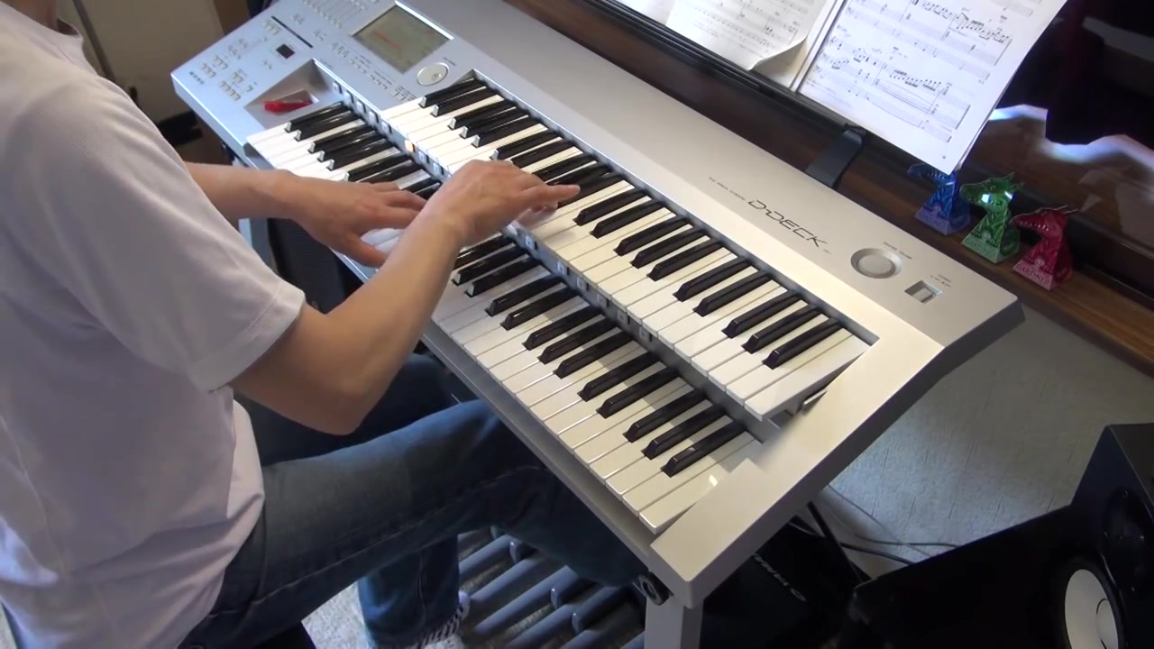 生物股长春之歌双排键演奏版