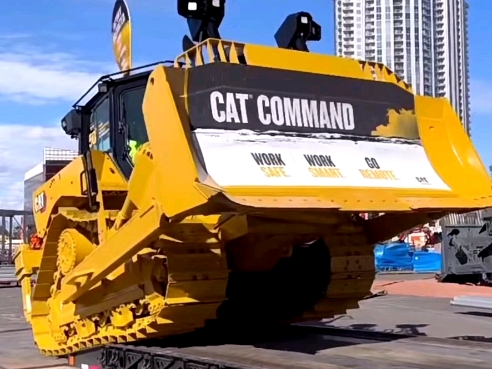 d7卡特推土机/d7卡特彼勒推土机 #宁工国际 #建筑工程机械 #推土机