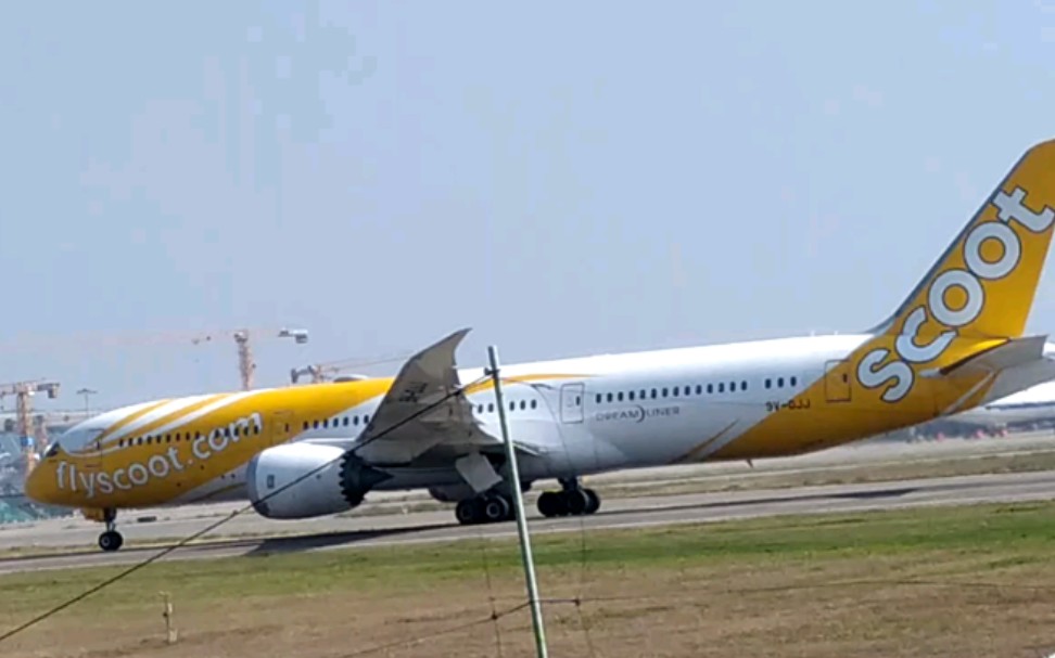 【新加坡酷航航空】波音boeing787-9广州白云国际机场西跑道起飞