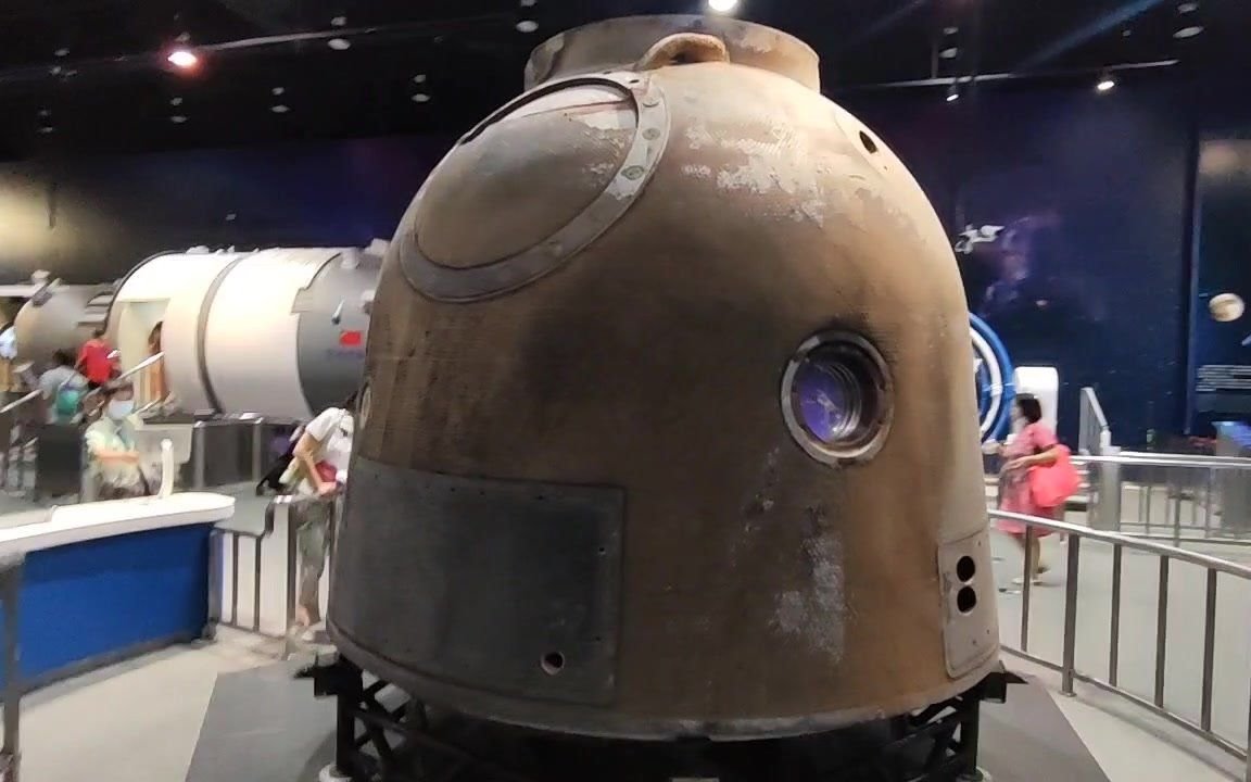 科技馆 挑战未来a厅 问鼎太空征途 看中国自己的火箭卫星太空舱