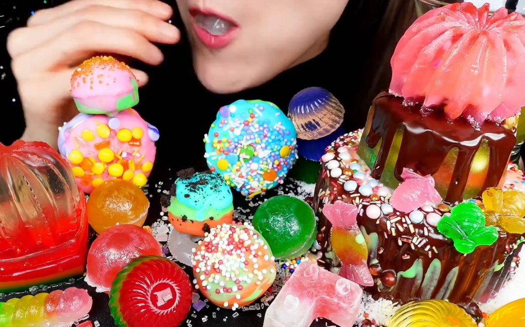 【大口吃】脆脆彩虹糖彩虹粒粒,嘎吱嘎吱