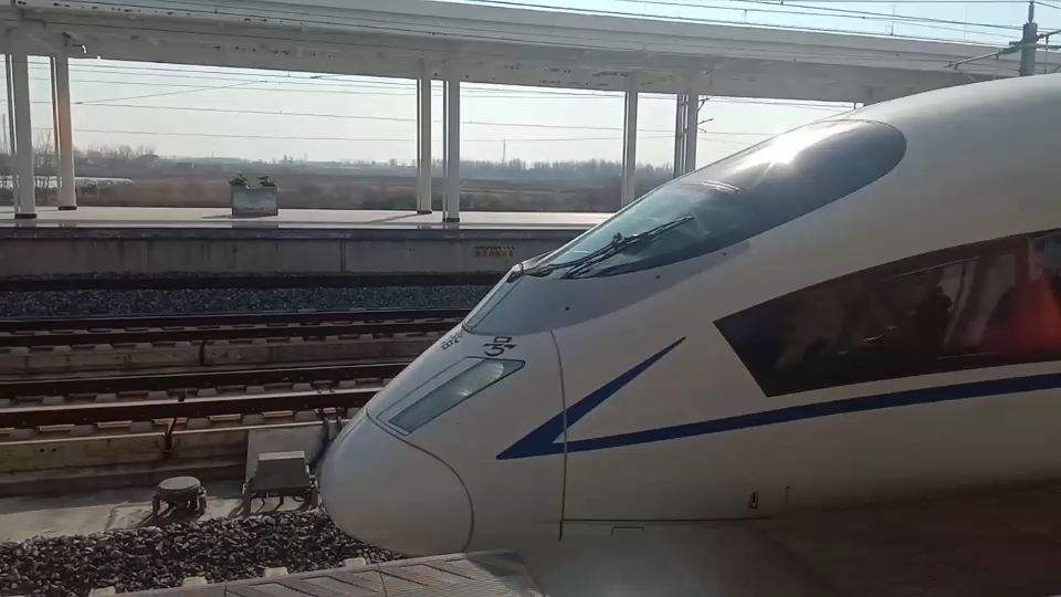 g7751(亳州南-杭州东)淮南南2站台3道停车,crh380b3623