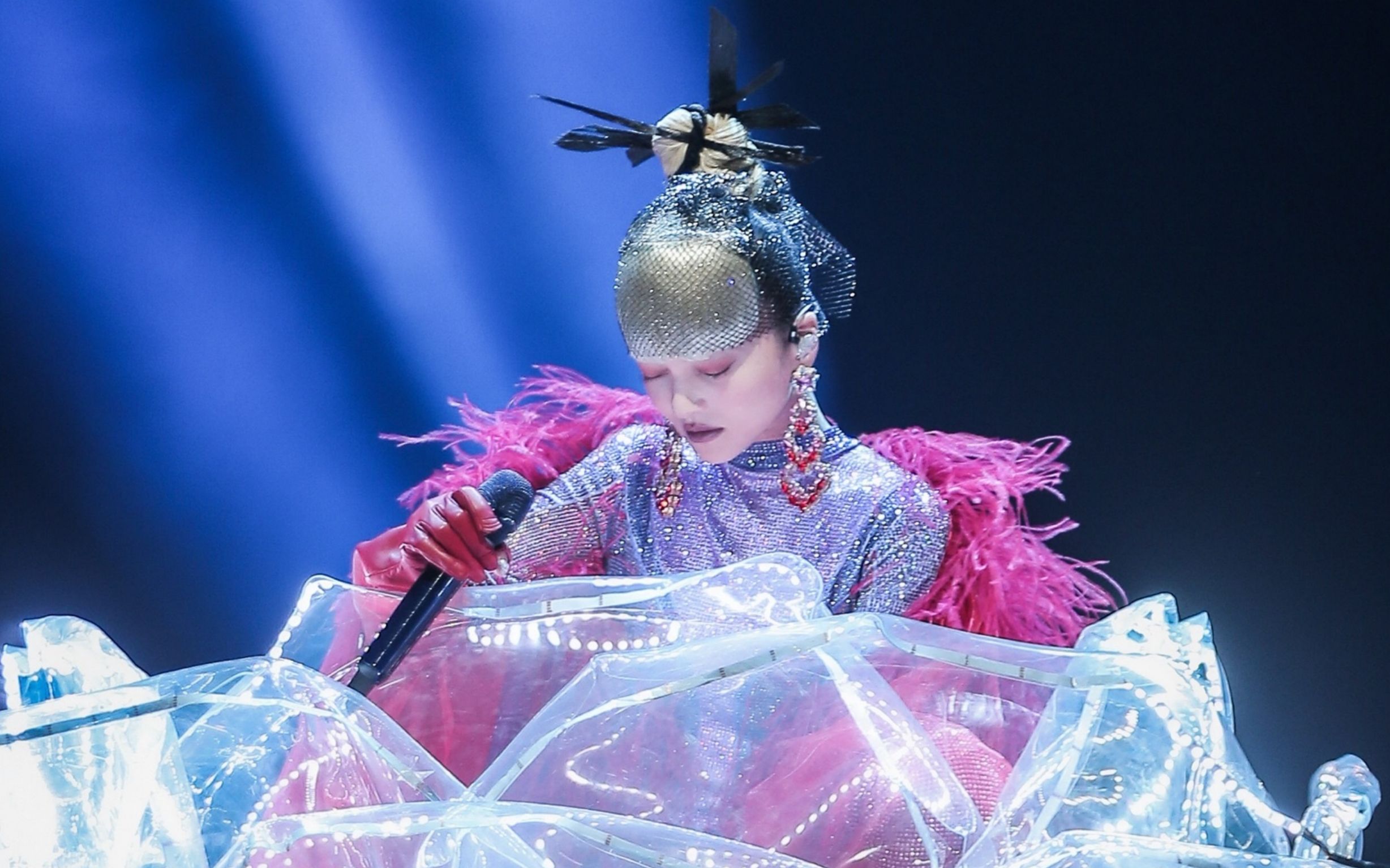 2020/01/18 2020张韶涵「寓言」世界巡回演唱会·上海站:张韶涵《还》