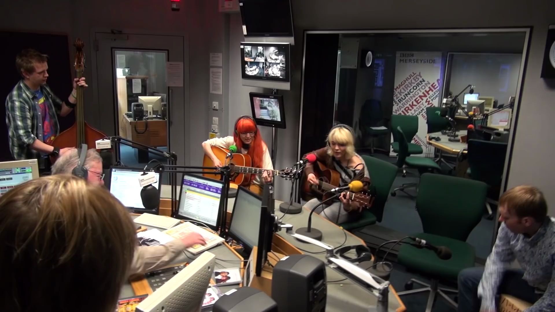 up little susie - monalisa twins (the everly brothers cover)