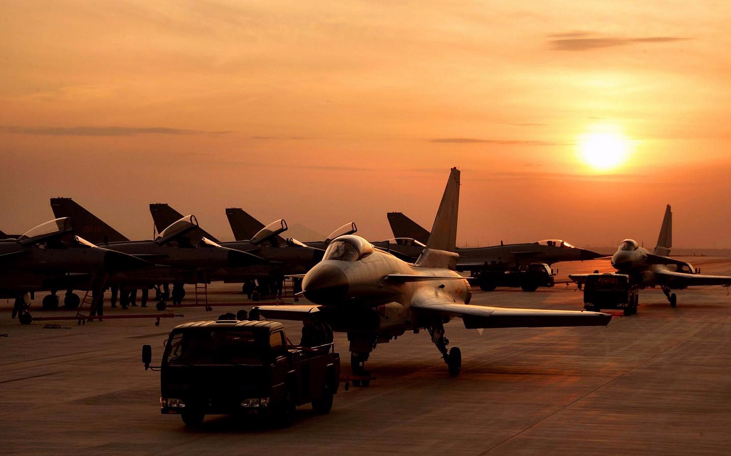 中国战略空军悄然成形,鲲鹏展翅,翱翔九天_哔哩哔哩 (゜-゜)つロ 干杯