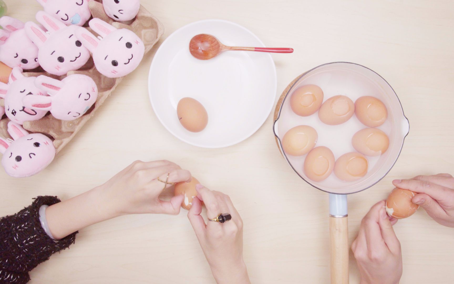 厨房小白教你剥鸡蛋,各种超快剥鸡蛋大法!【魔力美食】