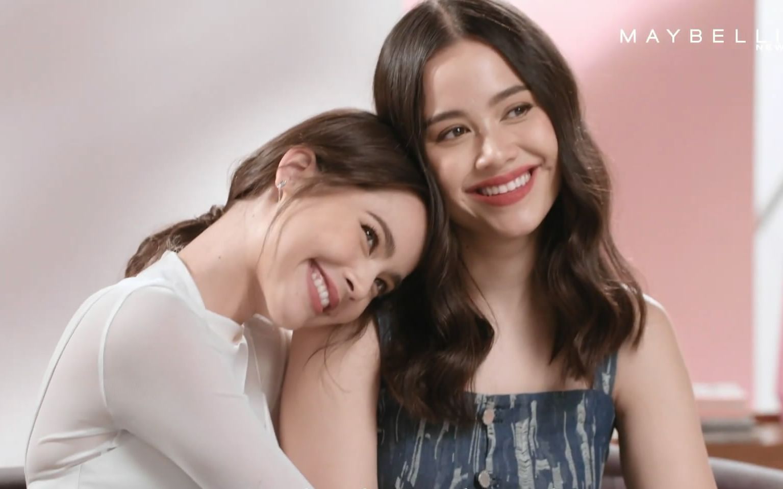 泰国广告yaya和姐姐superstay唇膏qa宣传片