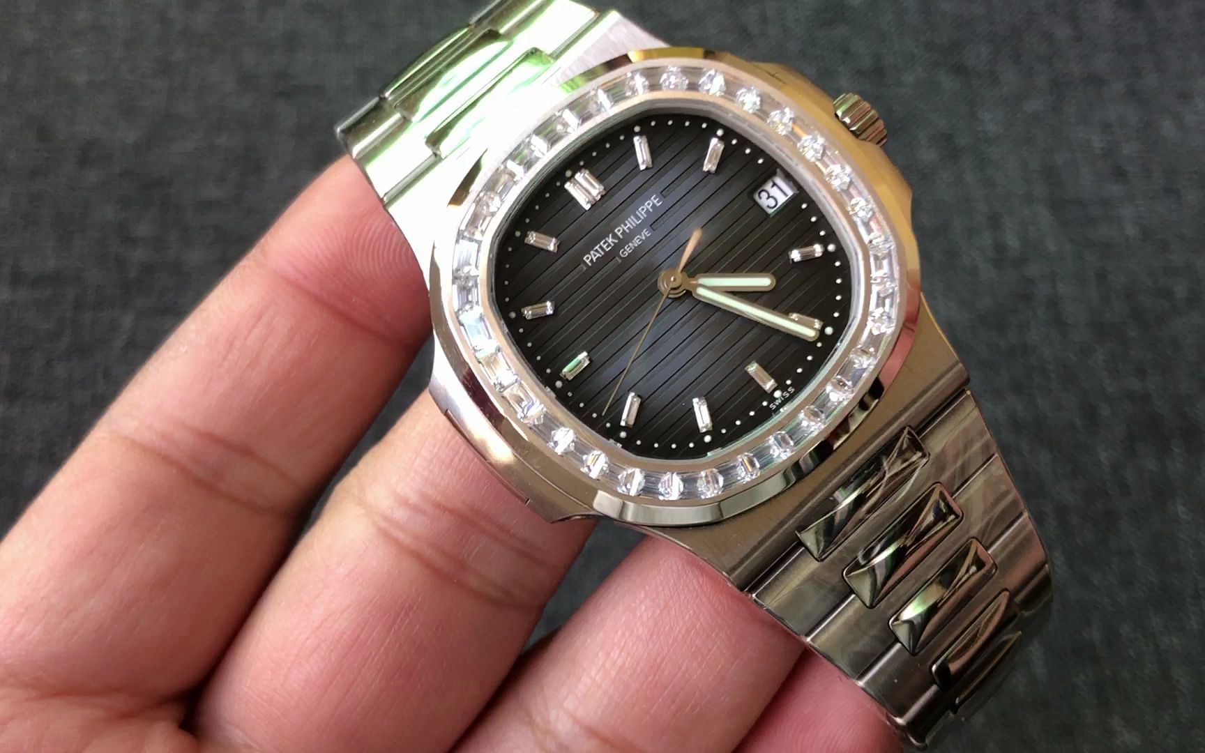 ppf 运动系列v4版5711鹦鹉螺腕表方形钻圈