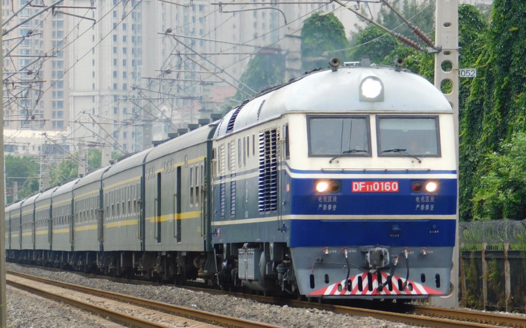 梦回老津山线 京局京段df11 0160牵引t58次天津北站4道通过去南仓站