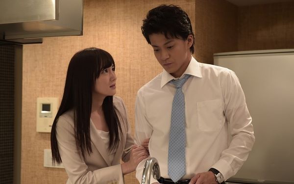 【污贼说电影】杀了自己爹妈,居然是为了好基友,3分钟看完日剧《代价