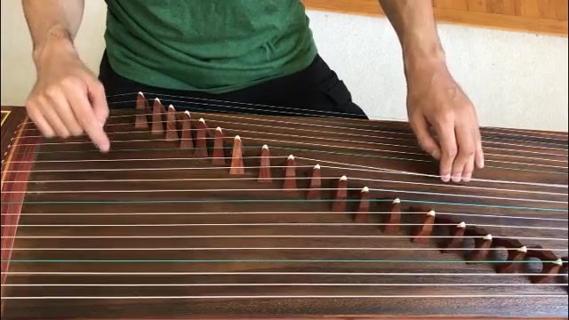 『青铜古筝』～公开课《变音与压弦》主讲:李晗