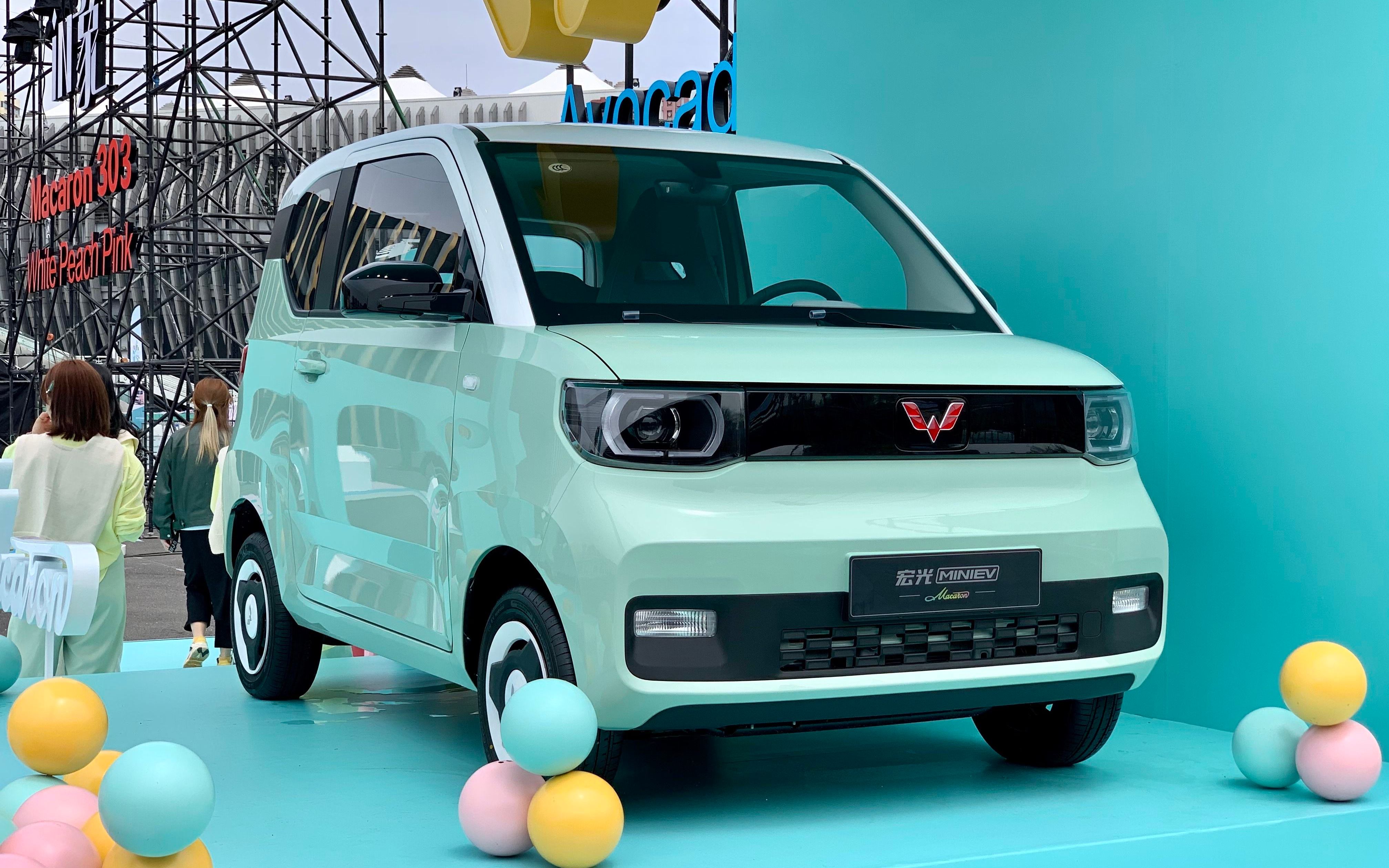 五菱宏光mini ev勇奪年度亞軍,2021汽車銷量盤點之轎車篇