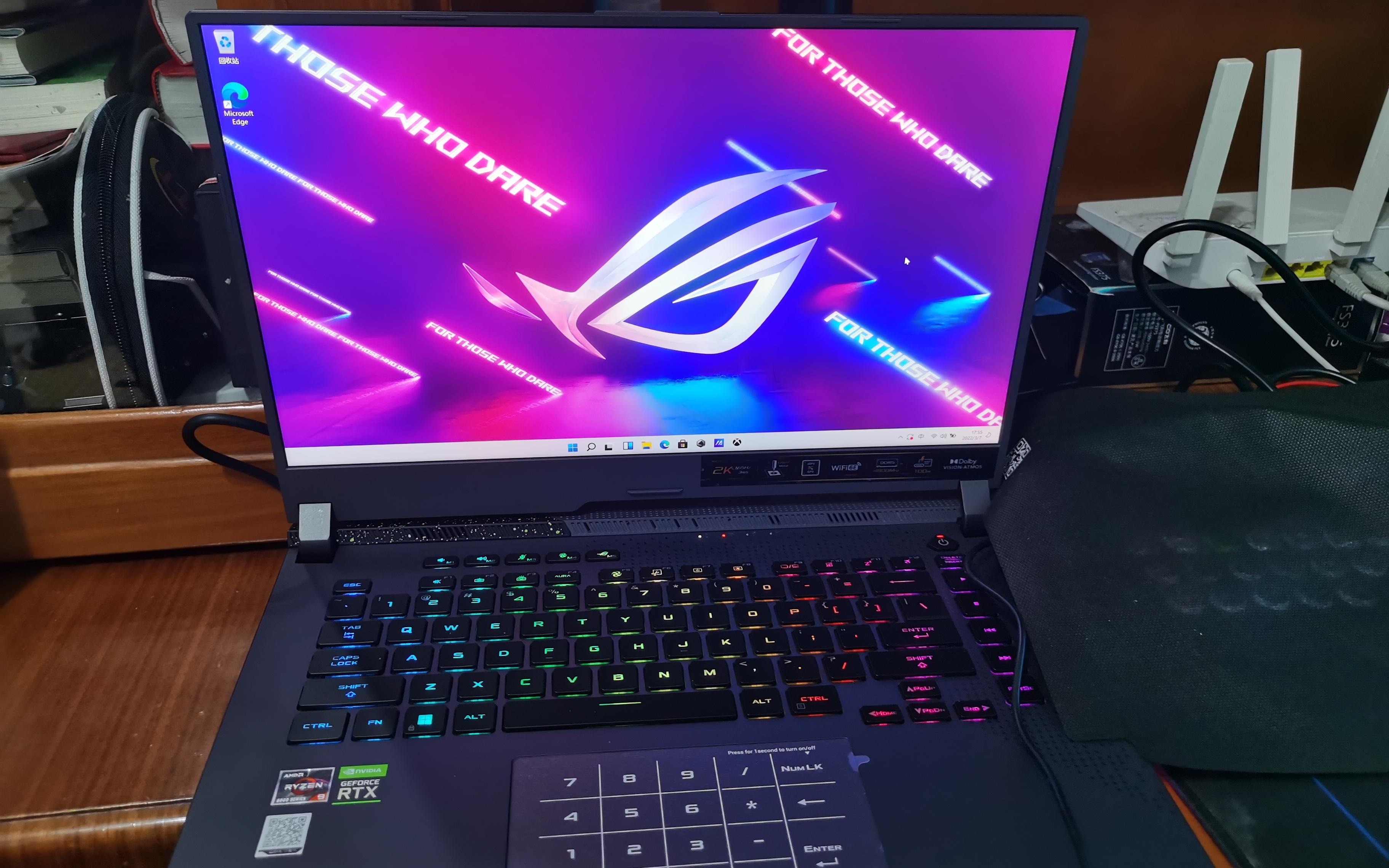 活动  rog魔霸6笔记本开箱(铸币开箱警告)