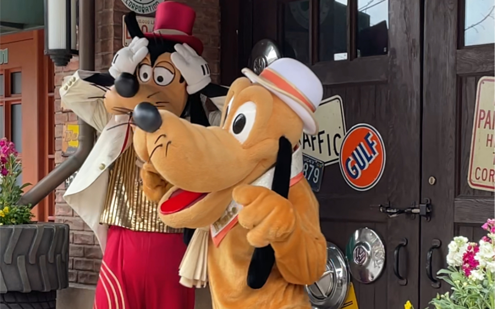 1月份的上海迪士尼库存～(布鲁托真的好好笑啊哈哈哈哈哈好可爱 舞王!