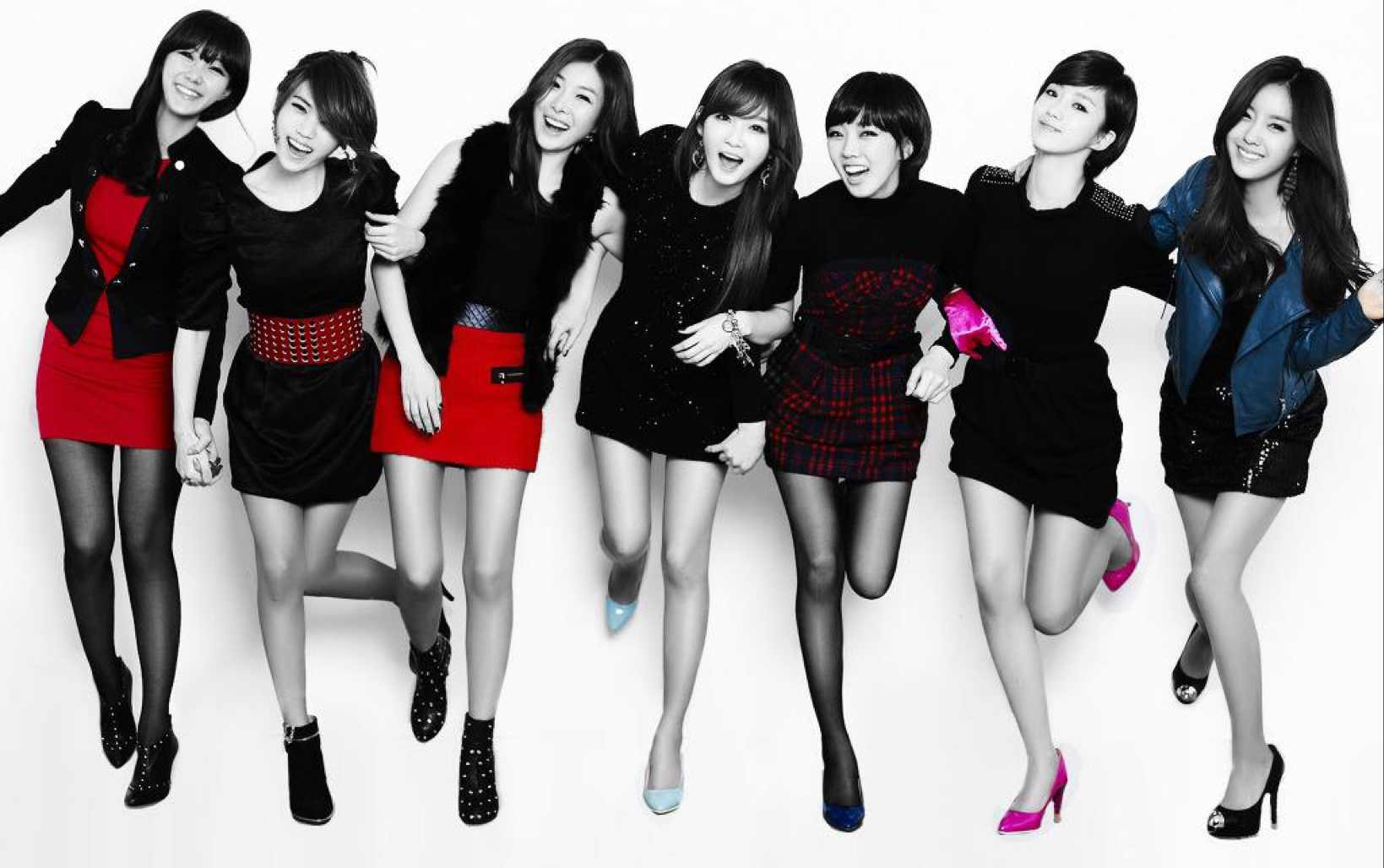 【t-ara】t-ara《bo peep bo peep》饭拍live版视频,满屏的大长腿!