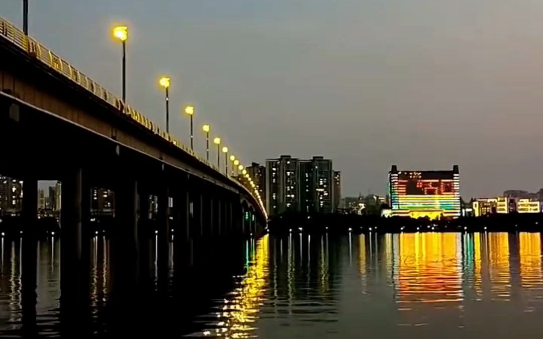 伤感音乐 伤感的情歌伤感的人 这座城市没有我的家