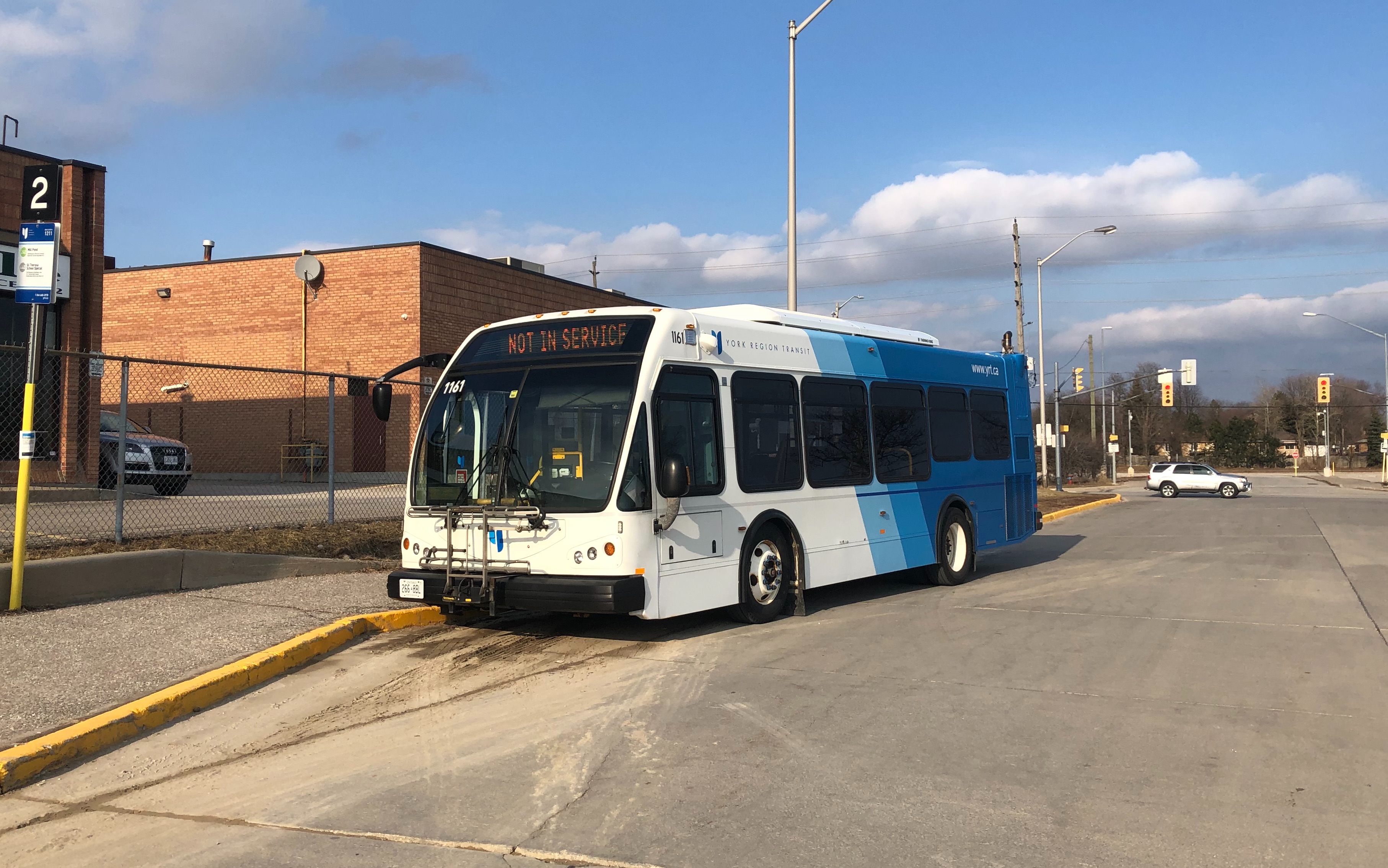 「存貨」lc的pov78 約克區公車 yrt 240路 mill pond go火車接駁線 列