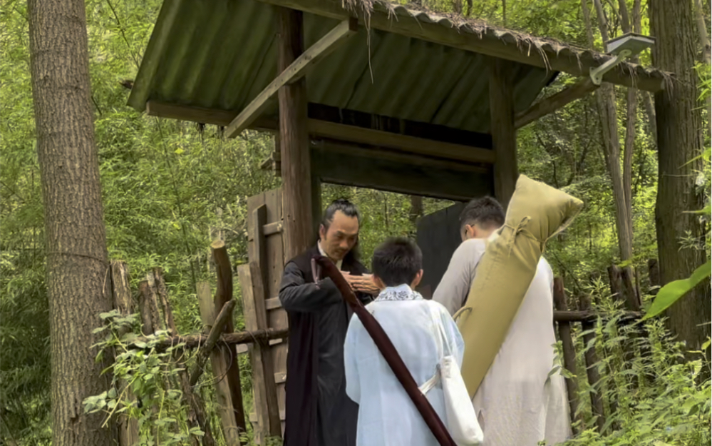 [图]隐居终南山（紫阁峪易简山房），雅居长安城（紫薇花园），随时切换，只因拥有全新别克昂科威PLUS。文人雅士，才子佳人生活必备。