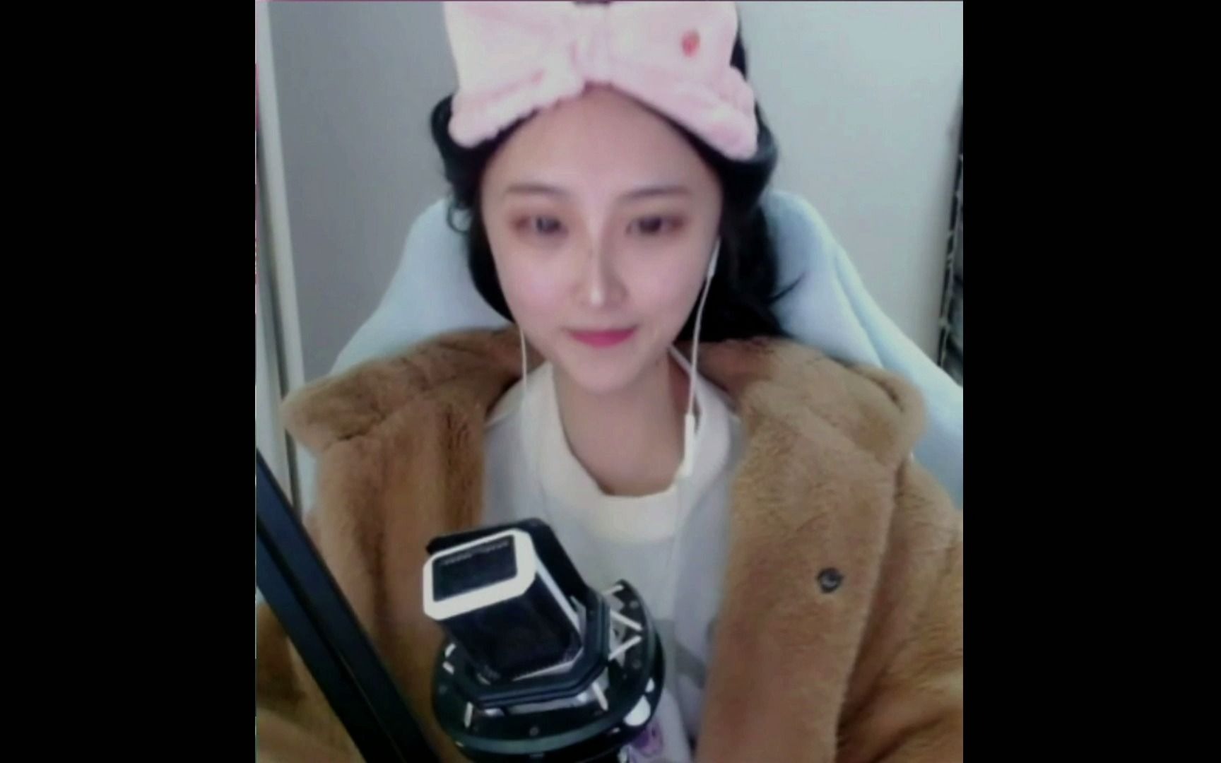 果小果假唱天后2