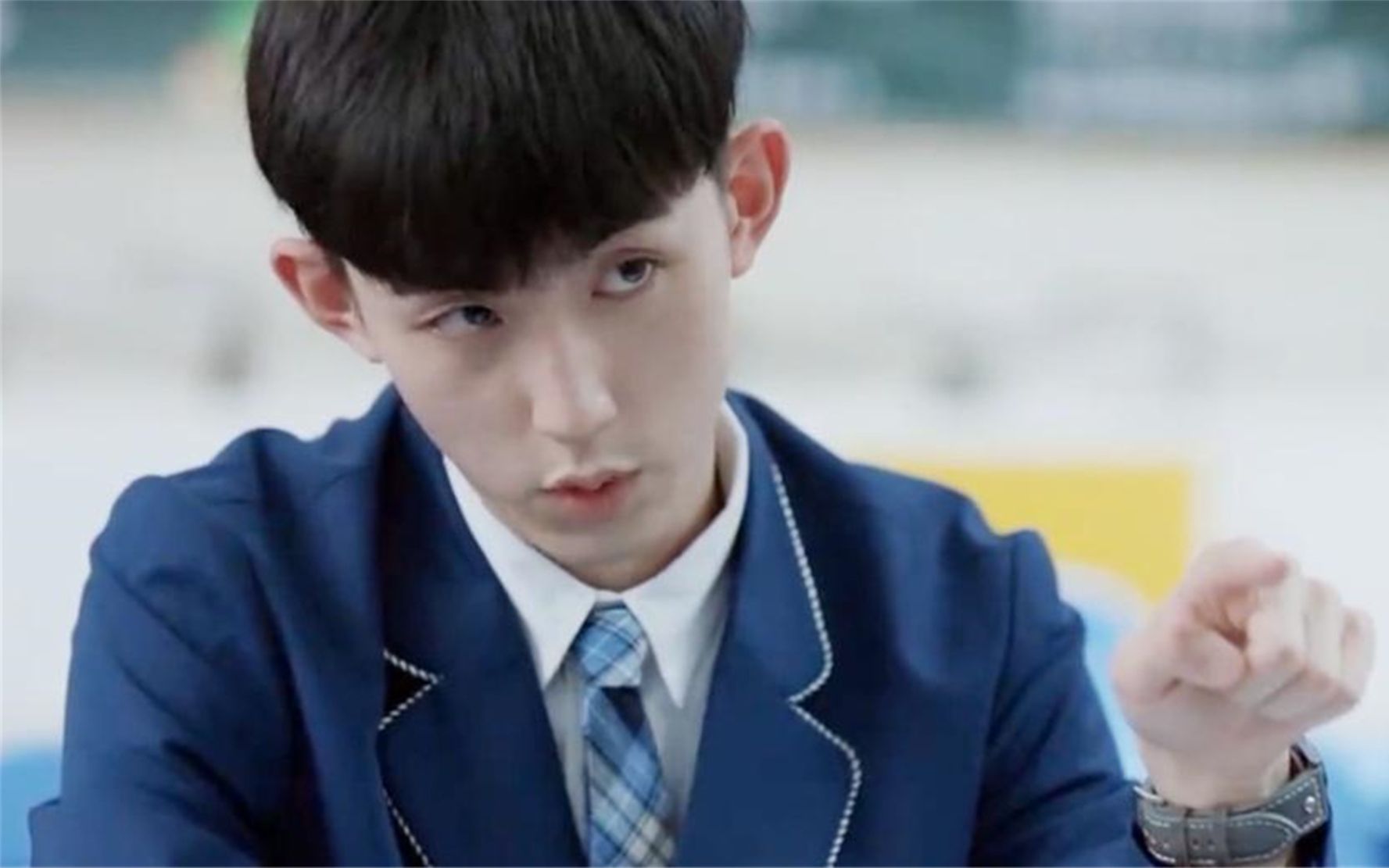 学神用唱歌的方式讲题校花瞬间沦陷简直太好听了