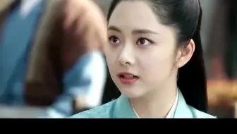 今夏被泼了一头洗脚水，杨岳问她：香不香？今夏的表情，给出答案