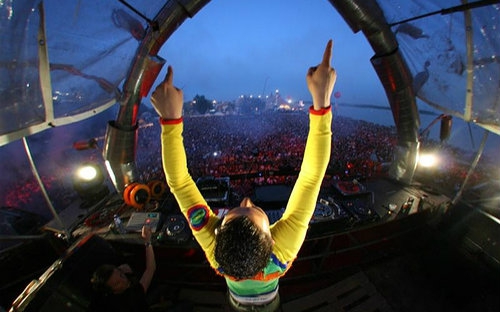 djtechnoboyliveinqlimax2012