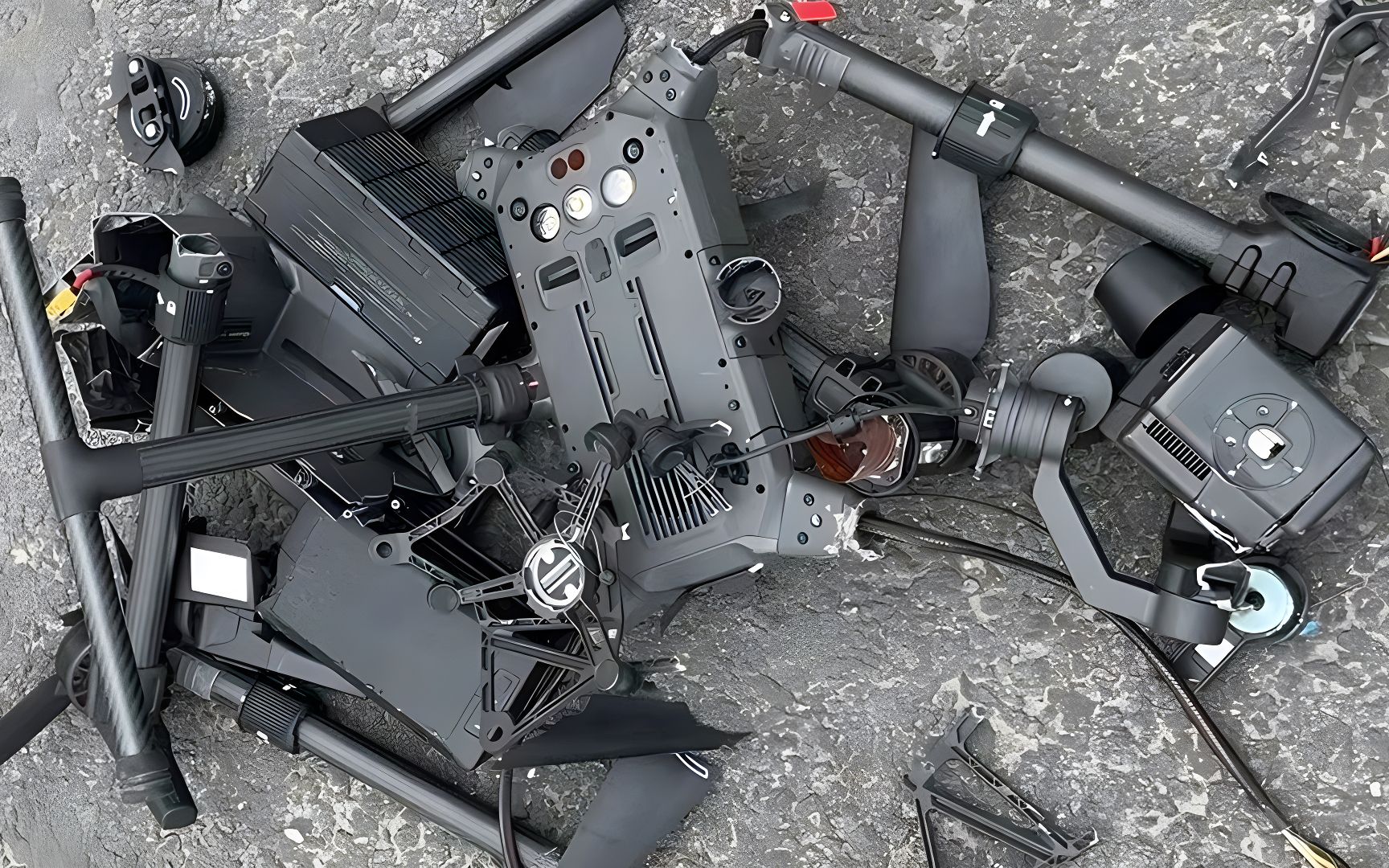 无人机炸机合集 第262期 各种花式炸机现场,让人心碎的场景_哔哩哔哩