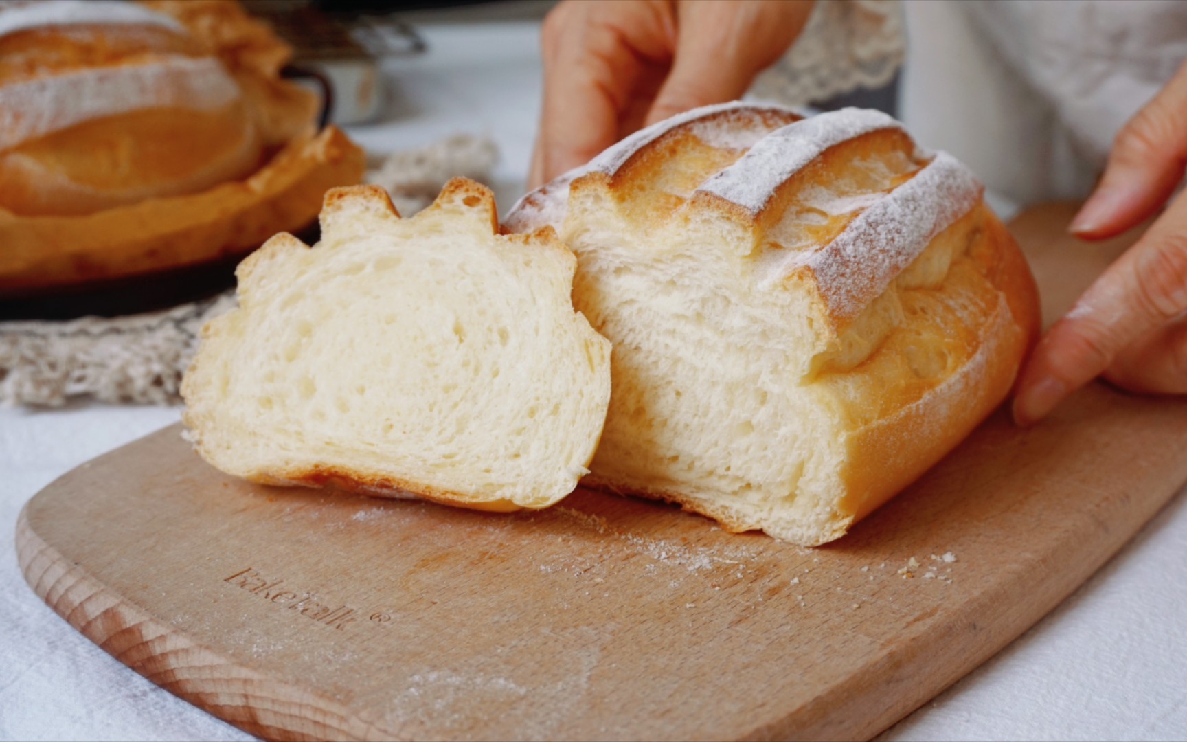 奶香味十足的牛奶哈斯面包,不加一滴水,越吃越香