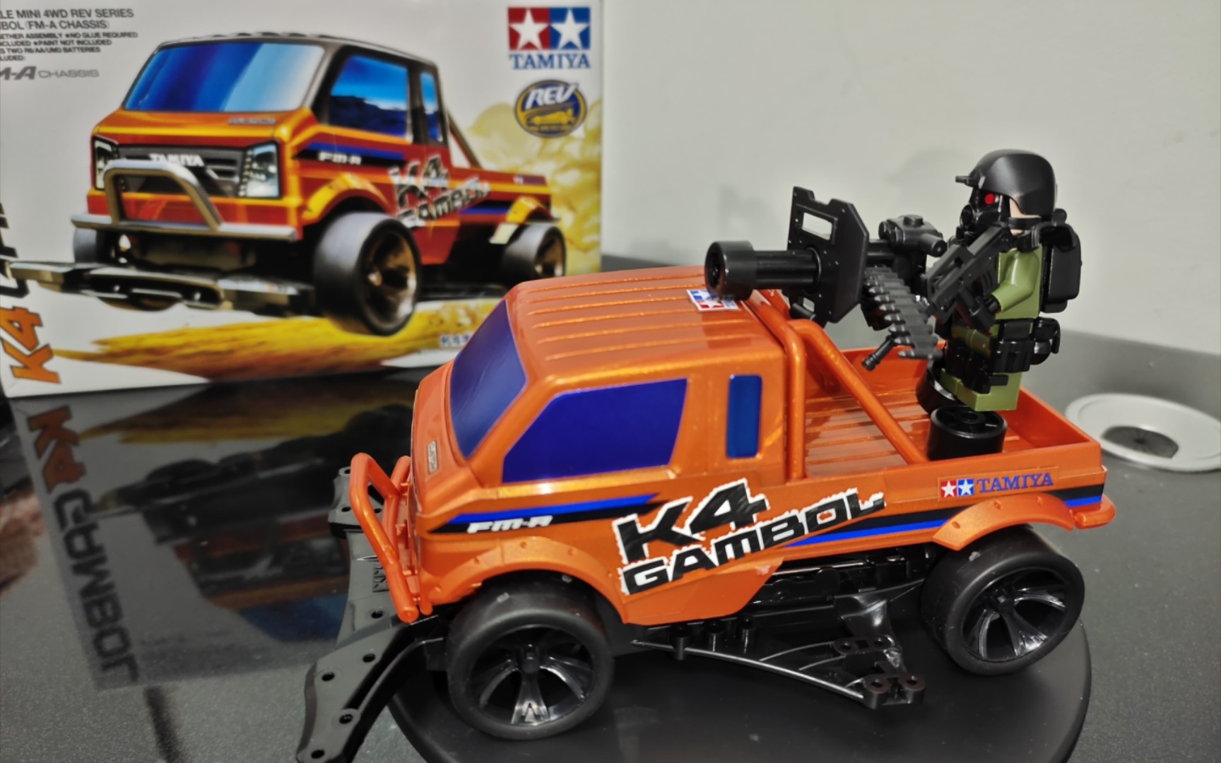 迷你四驱车田宫18718 k4 gambol 皮卡开箱.