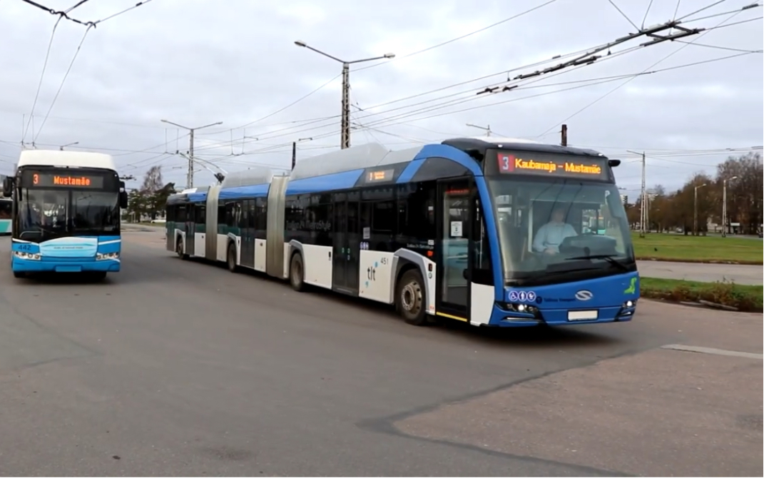 solaris 24m trolley bus双铰接式无轨电车