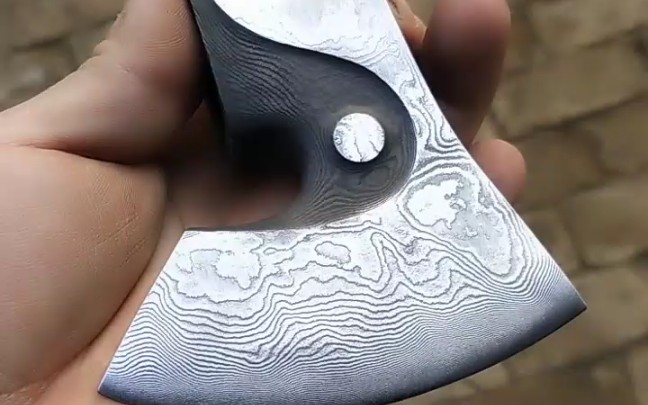 一斧分阴阳,大马士革钢斧头