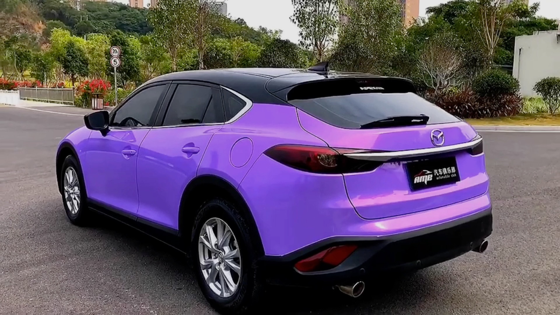 马自达cx-4漆面梦幻紫改色贴膜,杭州汽车改色贴膜施工店推荐