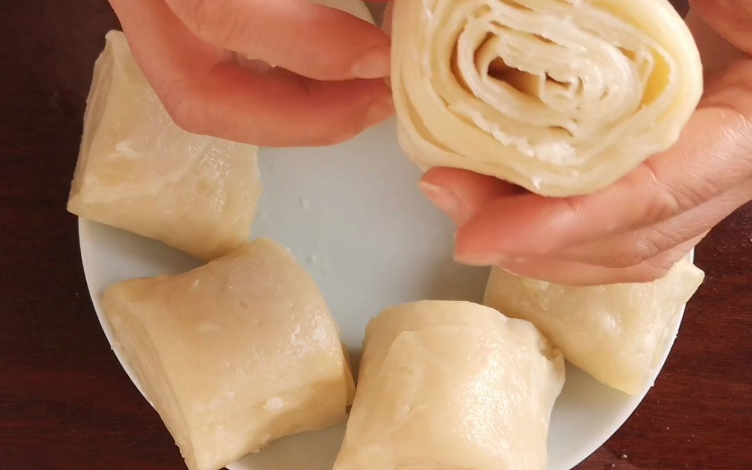 天津特色死面卷子,柔软筋道有嚼劲,放凉了也不硬,也太香了