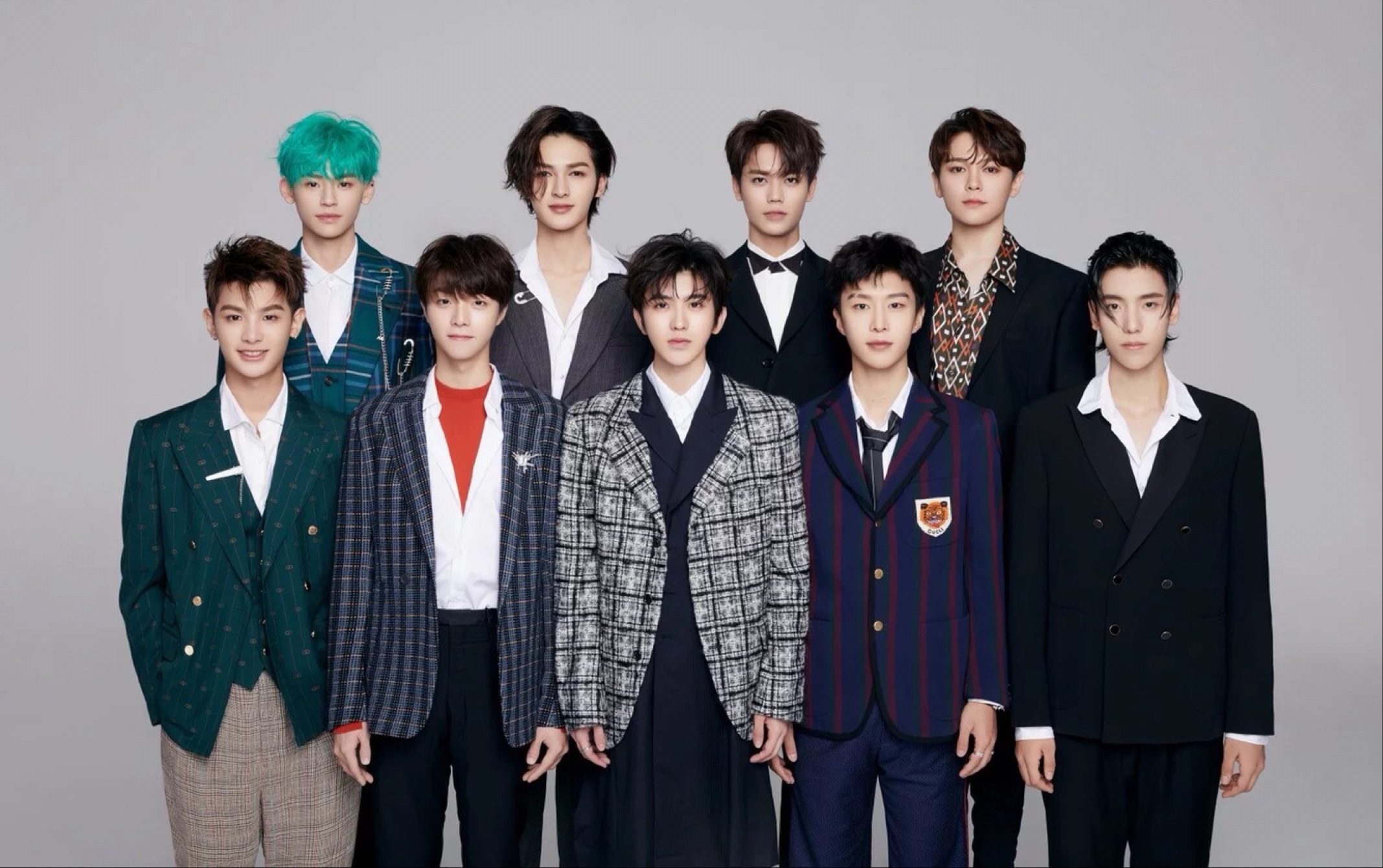 兵分九路,顶峰相见