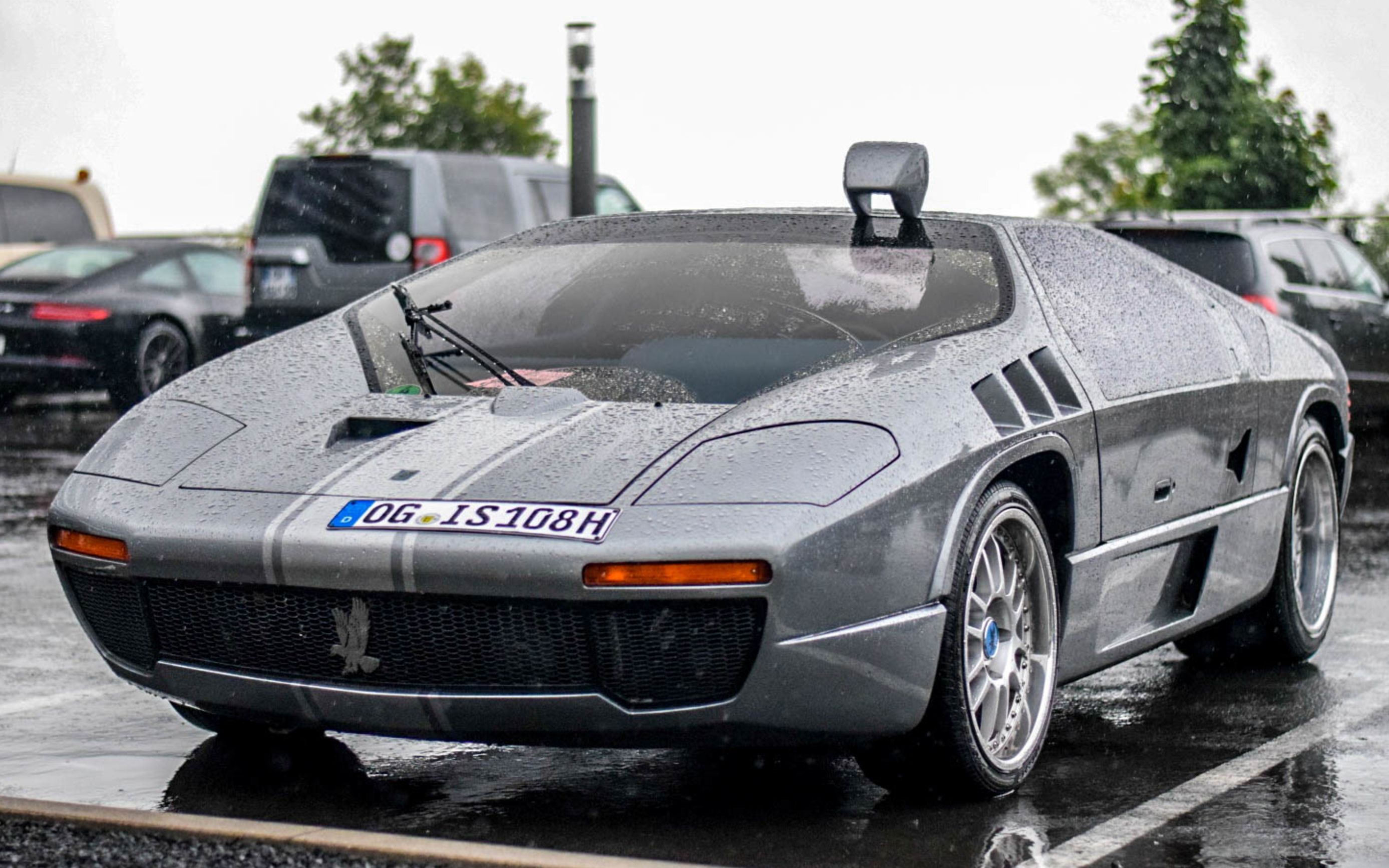 中置后驱v8isdera imperator 108i 街拍_哔哩哔哩_bilibili