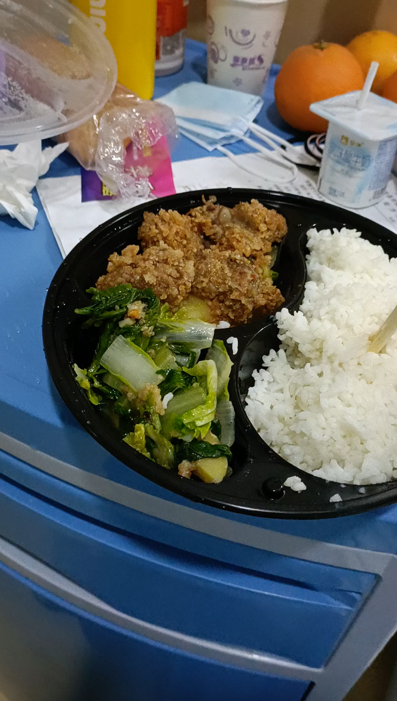 优抚医院的伙食还不错咧