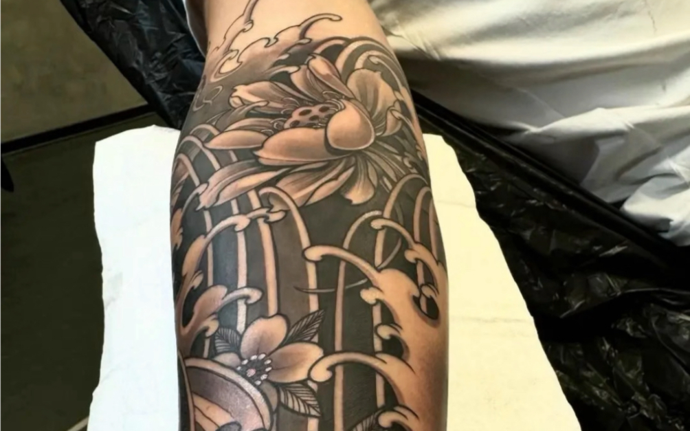 小臂 新传统 纹身