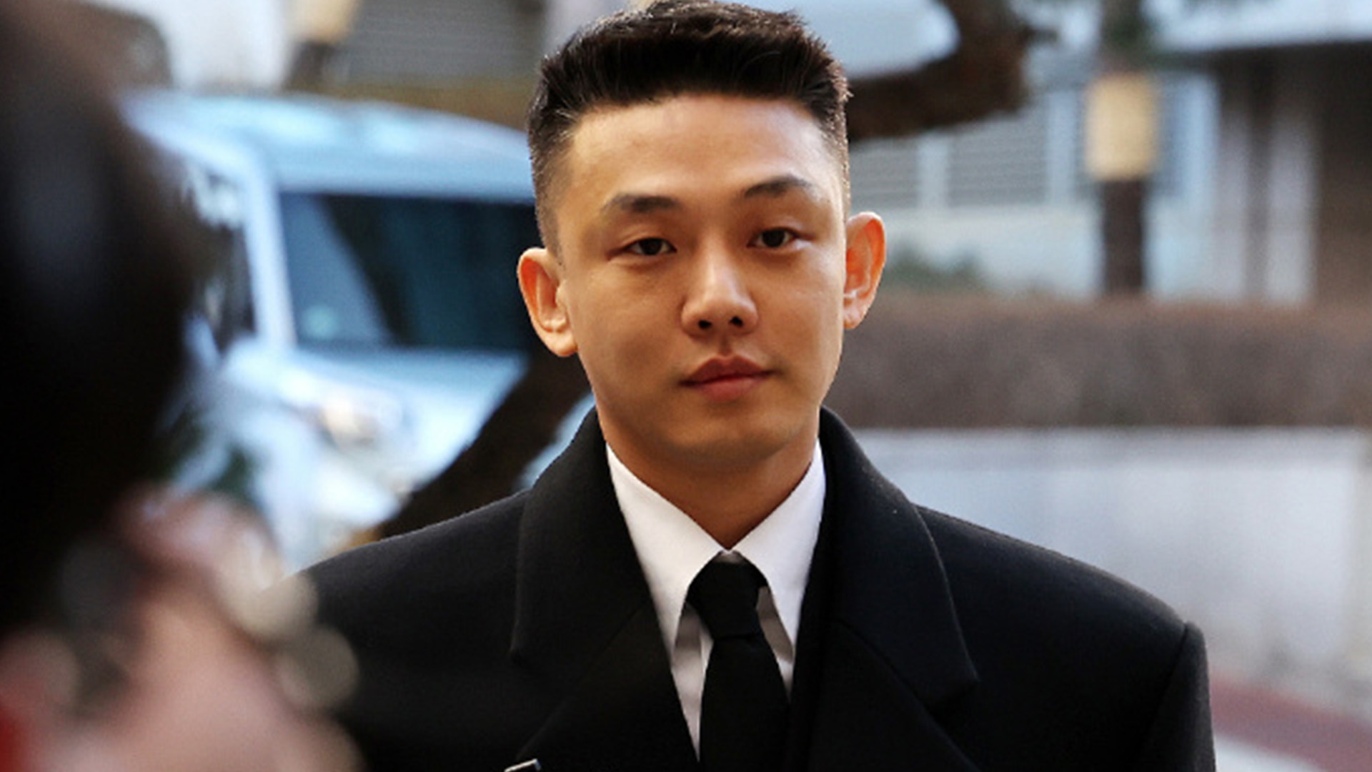 影帝刘亚仁自曝吸毒原因:因抑郁症需要缓解,借口太扯遭谴责